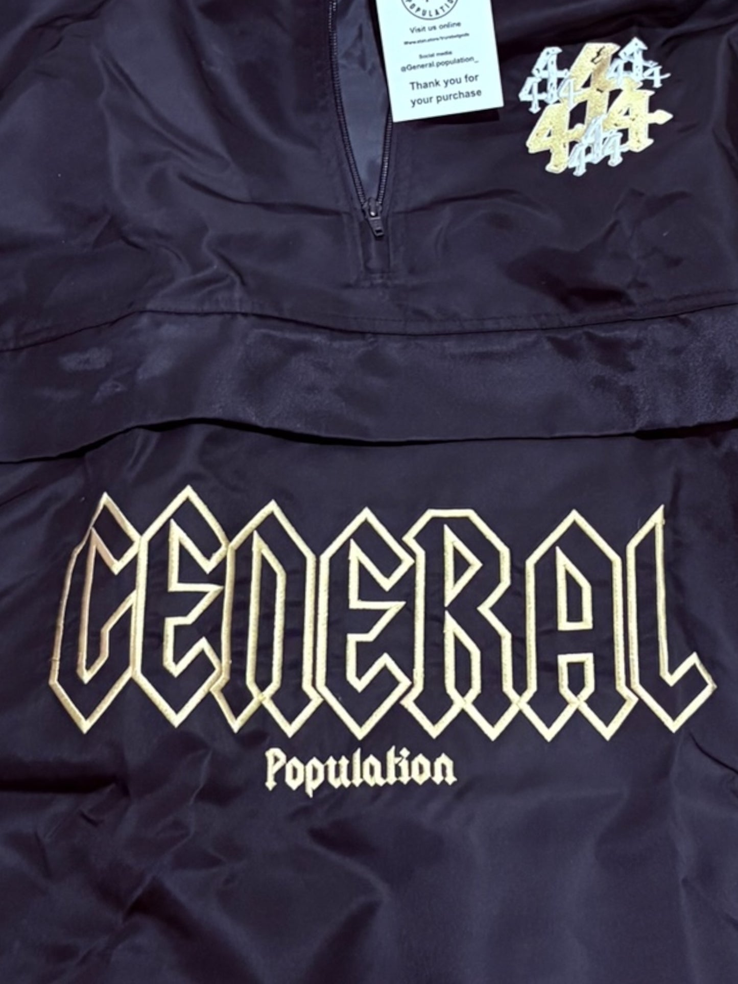 Noir Lightweight Windbreaker